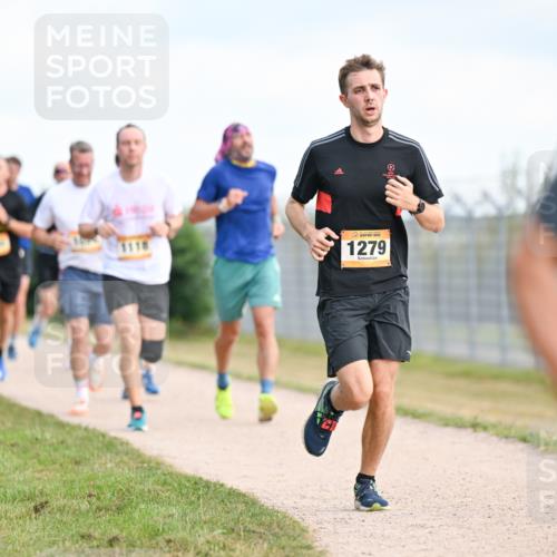 14.09.2025 - Airport Race Dr. Thomas Lammeyer http://msf.ph/oto/8866258 14.09.2025 12:06:59 Laufen 1279 meine-sportfotos.de