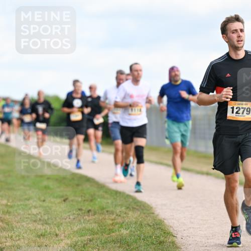 14.09.2025 - Airport Race Dr. Thomas Lammeyer http://msf.ph/oto/8866284 14.09.2025 12:07:01 Laufen 1279 meine-sportfotos.de