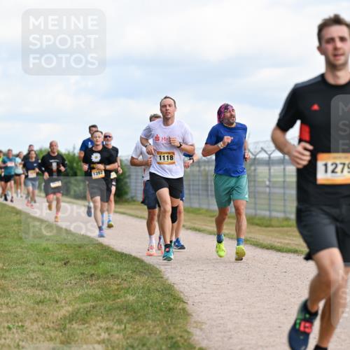 14.09.2025 - Airport Race Dr. Thomas Lammeyer http://msf.ph/oto/8866287 14.09.2025 12:07:02 Laufen 1392, 1118, 1279, 113 meine-sportfotos.de