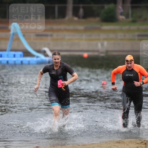 14.09.2025 - Stadtparktriathlon Michael Strokosch http://msf.ph/oto/8866301 14.09.2025 09:16:34 Schwimmen 440, 504 meine-sportfotos.de