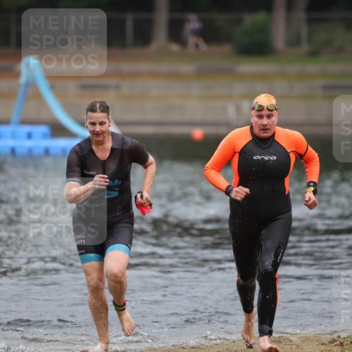 14.09.2025 - Stadtparktriathlon Michael Strokosch http://msf.ph/oto/8866309 14.09.2025 09:16:36 Schwimmen 440, 504 meine-sportfotos.de