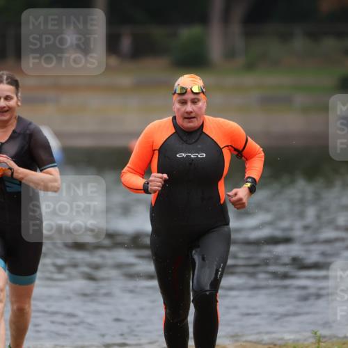 14.09.2025 - Stadtparktriathlon Michael Strokosch http://msf.ph/oto/8866314 14.09.2025 09:16:37 Schwimmen 440, 504 meine-sportfotos.de