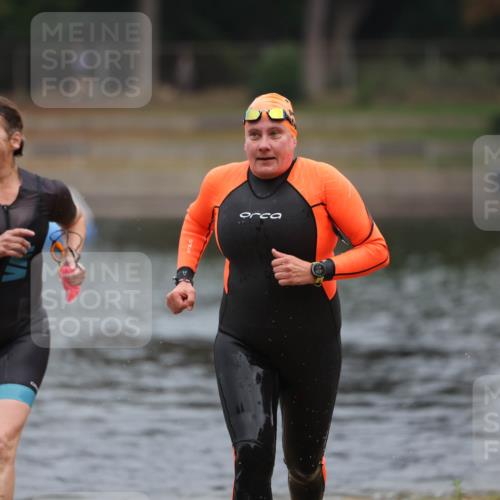 14.09.2025 - Stadtparktriathlon Michael Strokosch http://msf.ph/oto/8866317 14.09.2025 09:16:37 Schwimmen 440, 504 meine-sportfotos.de