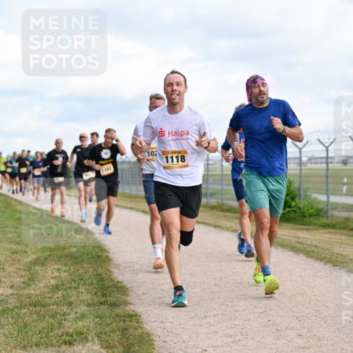 14.09.2025 - Airport Race Dr. Thomas Lammeyer http://msf.ph/oto/8866350 14.09.2025 12:07:05 Laufen 1392, 102, 1118 meine-sportfotos.de