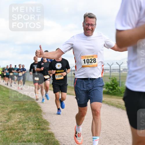 14.09.2025 - Airport Race Dr. Thomas Lammeyer http://msf.ph/oto/8866377 14.09.2025 12:07:07 Laufen 1392, 1028, 1118 meine-sportfotos.de