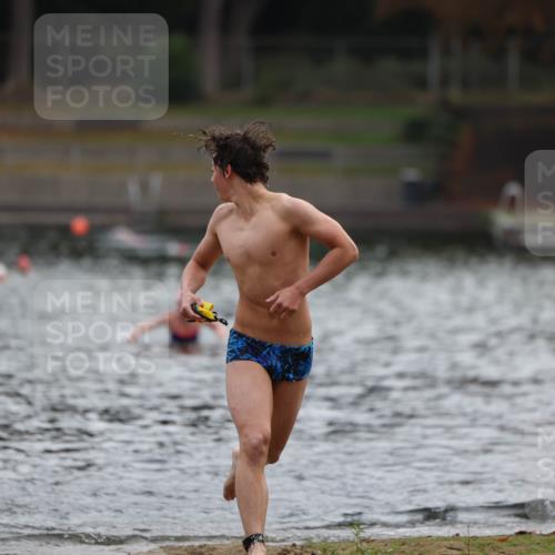 14.09.2025 - Stadtparktriathlon Michael Strokosch http://msf.ph/oto/8866381 14.09.2025 09:42:18 Schwimmen 549 meine-sportfotos.de