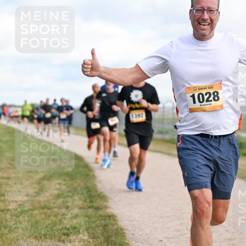 14.09.2025 - Airport Race Dr. Thomas Lammeyer http://msf.ph/oto/8866386 14.09.2025 12:07:07 Laufen 1392, 1028 meine-sportfotos.de