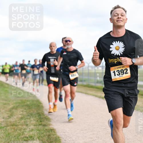 14.09.2025 - Airport Race Dr. Thomas Lammeyer http://msf.ph/oto/8866405 14.09.2025 12:07:09 Laufen 401, 1392 meine-sportfotos.de