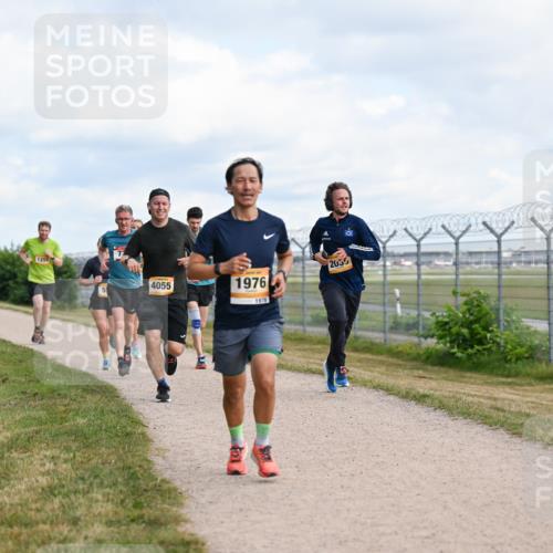 14.09.2025 - Airport Race Dr. Thomas Lammeyer http://msf.ph/oto/8866448 14.09.2025 12:07:12 Laufen 1255, 4055, 1976, 55, 1976, 2039 meine-sportfotos.de