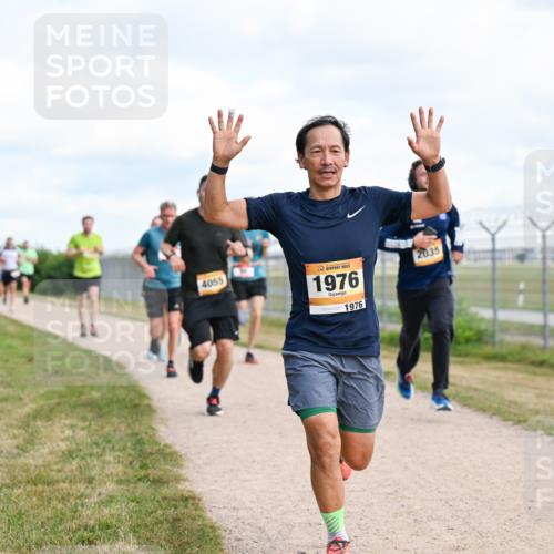 14.09.2025 - Airport Race Dr. Thomas Lammeyer http://msf.ph/oto/8866472 14.09.2025 12:07:13 Laufen 4055, 2035, 1976, 1976 meine-sportfotos.de