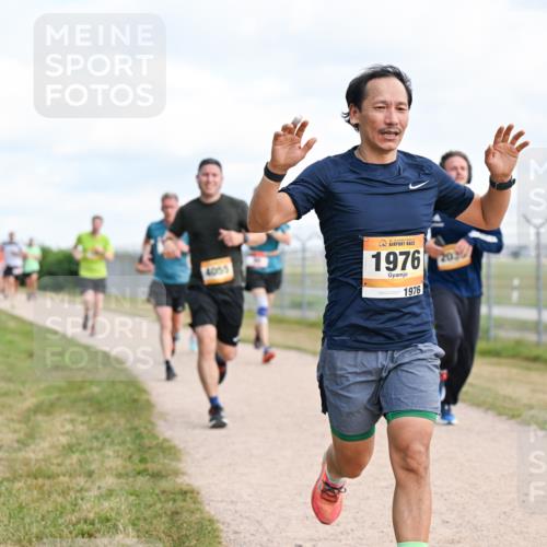 14.09.2025 - Airport Race Dr. Thomas Lammeyer http://msf.ph/oto/8866477 14.09.2025 12:07:13 Laufen 4055, 1976, 1976, 20 meine-sportfotos.de