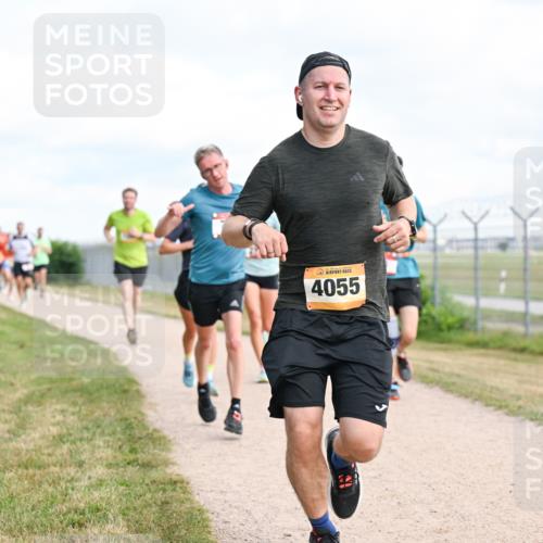 14.09.2025 - Airport Race Dr. Thomas Lammeyer http://msf.ph/oto/8866505 14.09.2025 12:07:15 Laufen 4055 meine-sportfotos.de