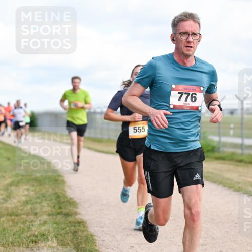 14.09.2025 - Airport Race Dr. Thomas Lammeyer http://msf.ph/oto/8866528 14.09.2025 12:07:16 Laufen 555, 776, 98 meine-sportfotos.de