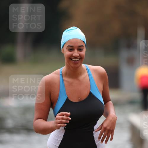 14.09.2025 - Stadtparktriathlon Michael Strokosch http://msf.ph/oto/8866544 14.09.2025 09:44:25 Schwimmen 512 meine-sportfotos.de