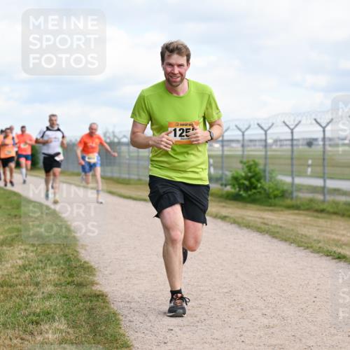 14.09.2025 - Airport Race Dr. Thomas Lammeyer http://msf.ph/oto/8866567 14.09.2025 12:07:19 Laufen 125 meine-sportfotos.de