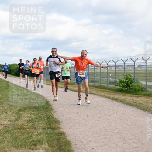 14.09.2025 - Airport Race Dr. Thomas Lammeyer http://msf.ph/oto/8866588 14.09.2025 12:07:20 Laufen 4143, 1050, 257, 1169, 4050 meine-sportfotos.de