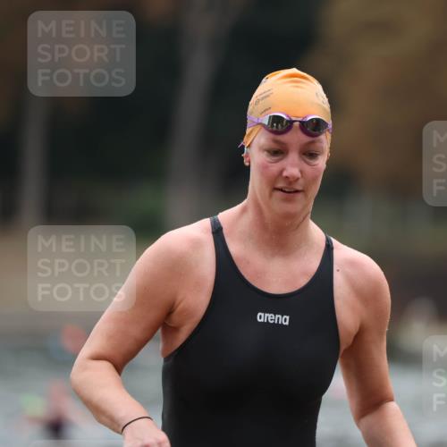 14.09.2025 - Stadtparktriathlon Michael Strokosch http://msf.ph/oto/8866596 14.09.2025 09:45:30 Schwimmen 537 meine-sportfotos.de