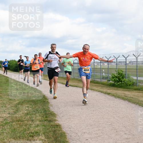 14.09.2025 - Airport Race Dr. Thomas Lammeyer http://msf.ph/oto/8866597 14.09.2025 12:07:21 Laufen 1050, 257, 1169, 4050 meine-sportfotos.de