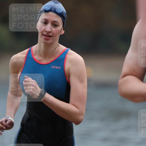 14.09.2025 - Stadtparktriathlon Michael Strokosch http://msf.ph/oto/8866621 14.09.2025 09:45:45 Schwimmen 528, 545, 547, 580, 593, 604 meine-sportfotos.de