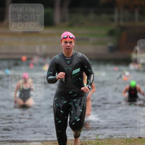 14.09.2025 - Stadtparktriathlon Michael Strokosch http://msf.ph/oto/8866673 14.09.2025 09:46:19 Schwimmen 511, 594, 610 meine-sportfotos.de