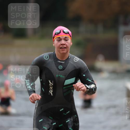 14.09.2025 - Stadtparktriathlon Michael Strokosch http://msf.ph/oto/8866682 14.09.2025 09:46:21 Schwimmen 511, 594, 596, 610, 620 meine-sportfotos.de