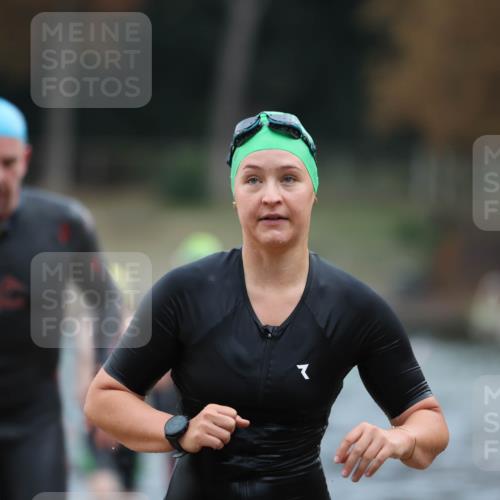 14.09.2025 - Stadtparktriathlon Michael Strokosch http://msf.ph/oto/8866783 14.09.2025 09:47:11 Schwimmen 524, 570, 583, 584, 597, 598 meine-sportfotos.de
