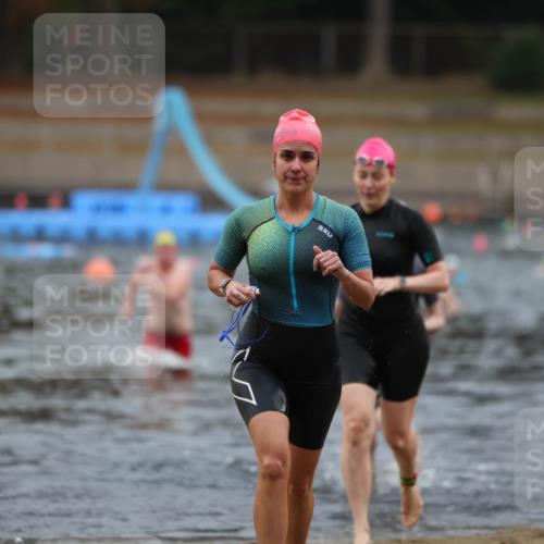 14.09.2025 - Stadtparktriathlon Michael Strokosch http://msf.ph/oto/8866814 14.09.2025 09:47:27 Schwimmen 509, 526, 541 meine-sportfotos.de