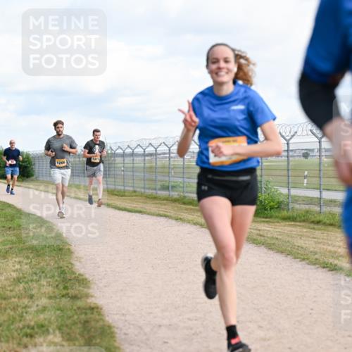 14.09.2025 - Airport Race Dr. Thomas Lammeyer http://msf.ph/oto/8866836 14.09.2025 12:07:35 Laufen 1373, 1266, 127 meine-sportfotos.de
