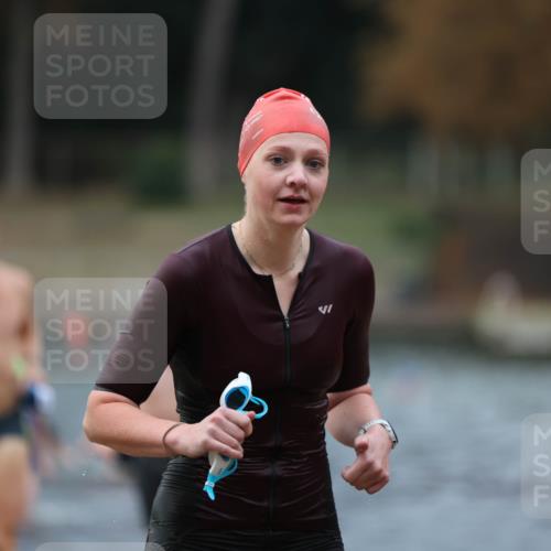 14.09.2025 - Stadtparktriathlon Michael Strokosch http://msf.ph/oto/8866938 14.09.2025 09:48:24 Schwimmen 525, 529, 544, 550, 556, 573, 577, 602, 614, 617 meine-sportfotos.de