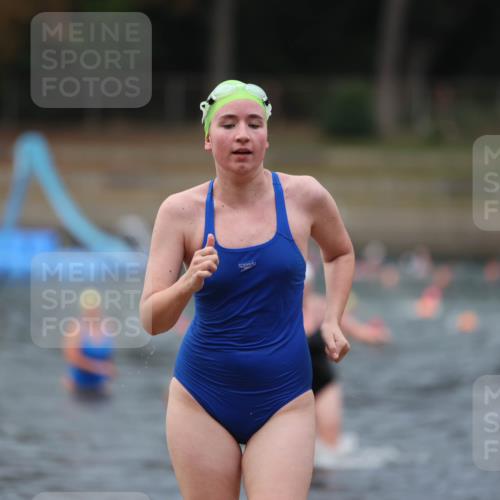 14.09.2025 - Stadtparktriathlon Michael Strokosch http://msf.ph/oto/8866967 14.09.2025 09:48:33 Schwimmen 544, 618 meine-sportfotos.de