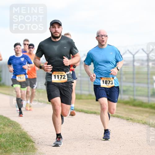 14.09.2025 - Airport Race Dr. Thomas Lammeyer http://msf.ph/oto/8866997 14.09.2025 12:07:48 Laufen 1537, 1172, 1873 meine-sportfotos.de