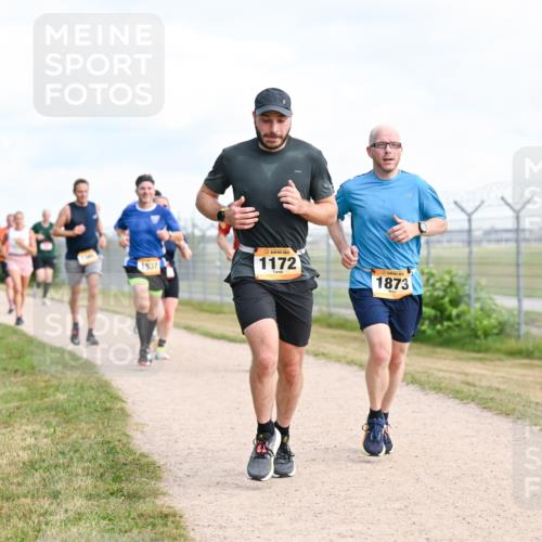 14.09.2025 - Airport Race Dr. Thomas Lammeyer http://msf.ph/oto/8867022 14.09.2025 12:07:49 Laufen 1537, 1172, 1873 meine-sportfotos.de