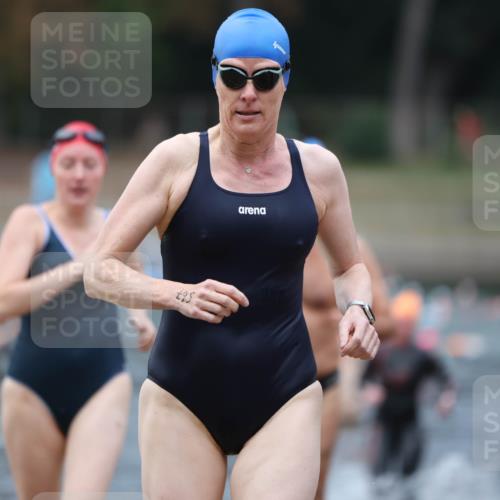 14.09.2025 - Stadtparktriathlon Michael Strokosch http://msf.ph/oto/8867029 14.09.2025 09:49:07 Schwimmen 521, 557, 565, 567, 585 meine-sportfotos.de