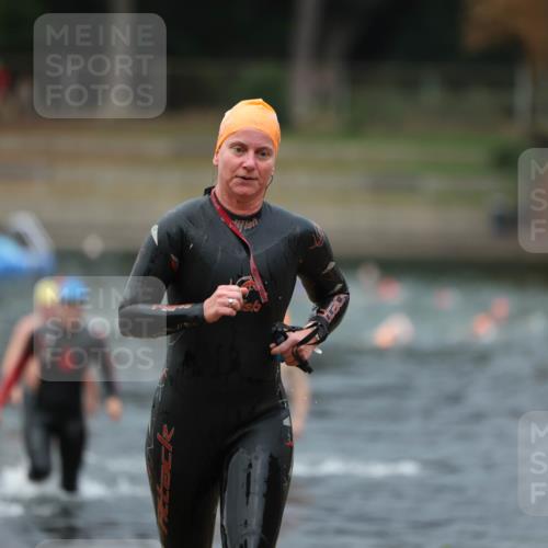 14.09.2025 - Stadtparktriathlon Michael Strokosch http://msf.ph/oto/8867042 14.09.2025 09:49:12 Schwimmen 517, 527, 557, 565, 607 meine-sportfotos.de