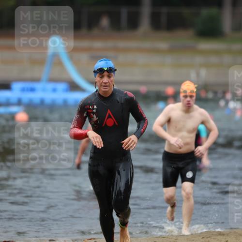 14.09.2025 - Stadtparktriathlon Michael Strokosch http://msf.ph/oto/8867062 14.09.2025 09:49:18 Schwimmen 517, 527, 607 meine-sportfotos.de