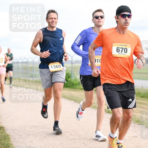 14.09.2025 - Airport Race Dr. Thomas Lammeyer http://msf.ph/oto/8867098 14.09.2025 12:07:54 Laufen 1360, 10, 670 meine-sportfotos.de
