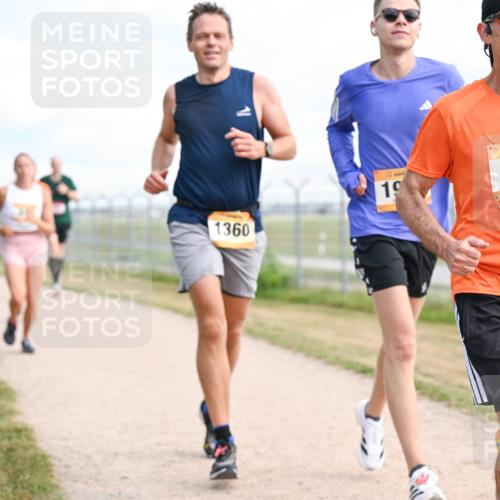 14.09.2025 - Airport Race Dr. Thomas Lammeyer http://msf.ph/oto/8867103 14.09.2025 12:07:54 Laufen 1360, 19, 42, 670 meine-sportfotos.de