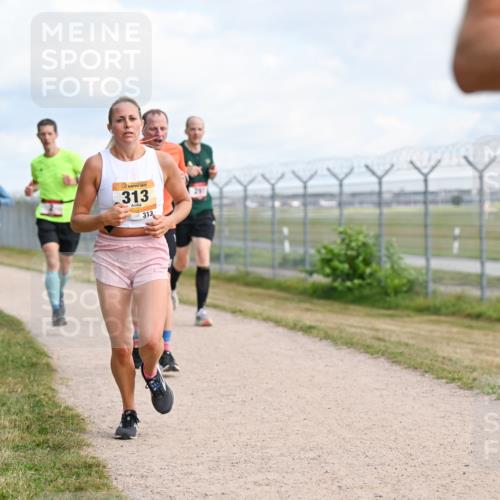 14.09.2025 - Airport Race Dr. Thomas Lammeyer http://msf.ph/oto/8867111 14.09.2025 12:07:55 Laufen 313, 313 meine-sportfotos.de