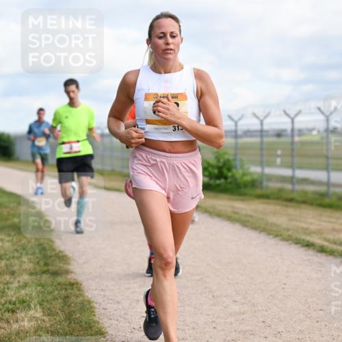 14.09.2025 - Airport Race Dr. Thomas Lammeyer http://msf.ph/oto/8867141 14.09.2025 12:07:57 Laufen 31 meine-sportfotos.de