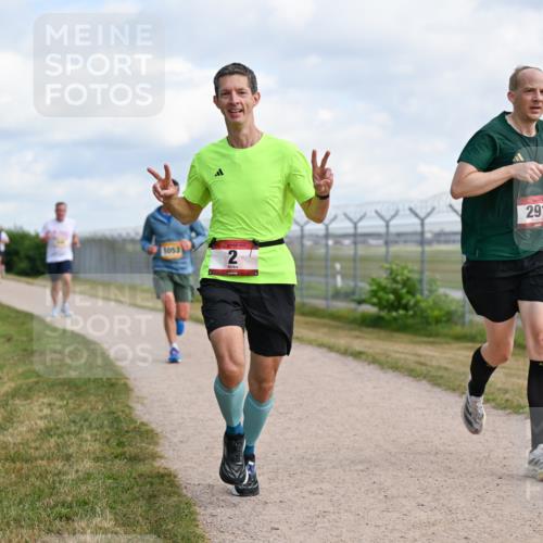 14.09.2025 - Airport Race Dr. Thomas Lammeyer http://msf.ph/oto/8867160 14.09.2025 12:07:58 Laufen 1053, 2, 291 meine-sportfotos.de