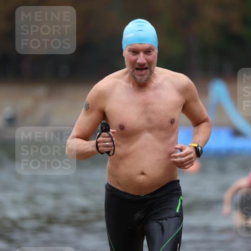 14.09.2025 - Stadtparktriathlon Michael Strokosch http://msf.ph/oto/8867161 14.09.2025 09:50:09 Schwimmen 513, 546, 561, 600 meine-sportfotos.de