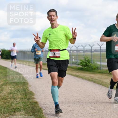 14.09.2025 - Airport Race Dr. Thomas Lammeyer http://msf.ph/oto/8867164 14.09.2025 12:07:58 Laufen 1053, 2, 291 meine-sportfotos.de