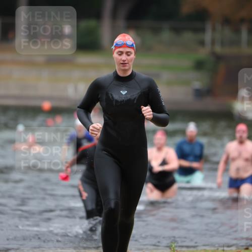 14.09.2025 - Stadtparktriathlon Michael Strokosch http://msf.ph/oto/8867177 14.09.2025 09:50:16 Schwimmen 515, 546, 571, 588, 600, 619 meine-sportfotos.de