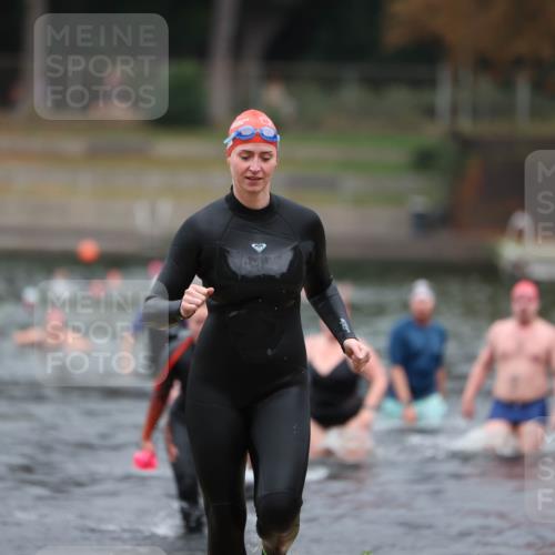 14.09.2025 - Stadtparktriathlon Michael Strokosch http://msf.ph/oto/8867179 14.09.2025 09:50:16 Schwimmen 515, 546, 571, 588, 600, 619 meine-sportfotos.de
