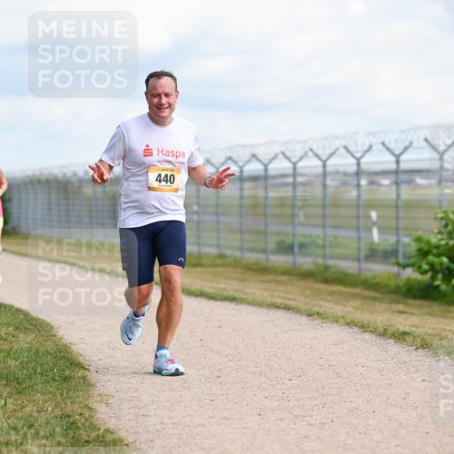 14.09.2025 - Airport Race Dr. Thomas Lammeyer http://msf.ph/oto/8867195 14.09.2025 12:08:02 Laufen 440 meine-sportfotos.de
