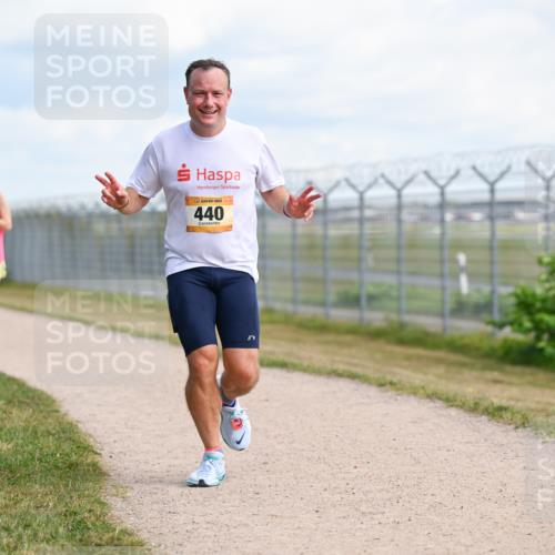 14.09.2025 - Airport Race Dr. Thomas Lammeyer http://msf.ph/oto/8867198 14.09.2025 12:08:02 Laufen 440 meine-sportfotos.de