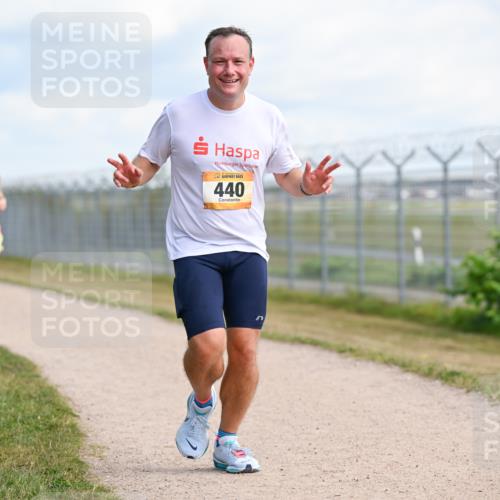 14.09.2025 - Airport Race Dr. Thomas Lammeyer http://msf.ph/oto/8867201 14.09.2025 12:08:03 Laufen 440 meine-sportfotos.de