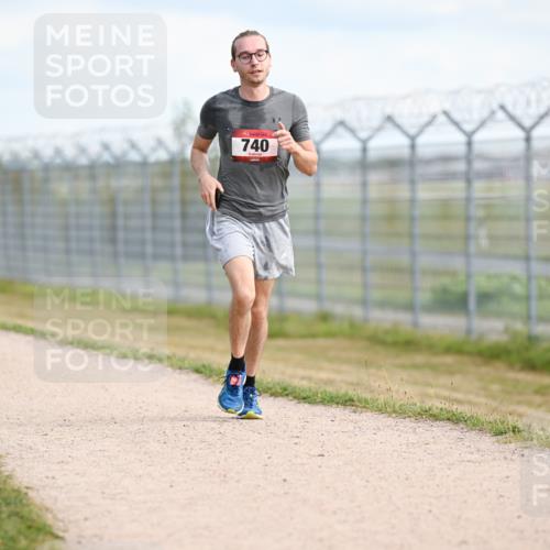14.09.2025 - Airport Race Dr. Thomas Lammeyer http://msf.ph/oto/8867252 14.09.2025 12:08:13 Laufen 740 meine-sportfotos.de