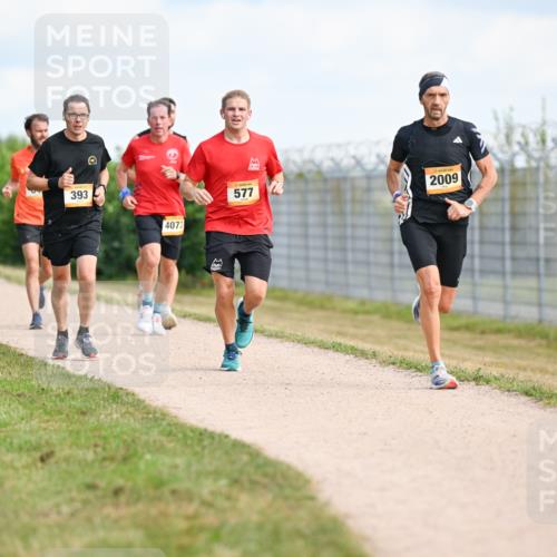 14.09.2025 - Airport Race Dr. Thomas Lammeyer http://msf.ph/oto/8867259 14.09.2025 12:08:19 Laufen 1050, 393, 4073, 577, 2009 meine-sportfotos.de
