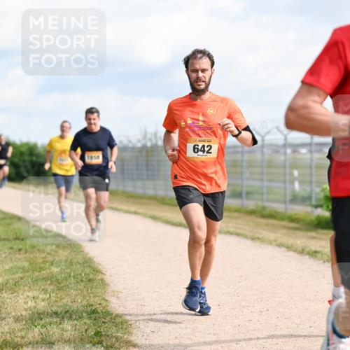 14.09.2025 - Airport Race Dr. Thomas Lammeyer http://msf.ph/oto/8867304 14.09.2025 12:08:28 Laufen 642, 407 meine-sportfotos.de